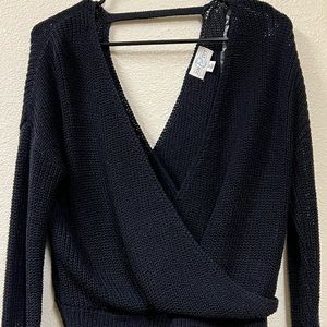 Crop knit loose crossover top